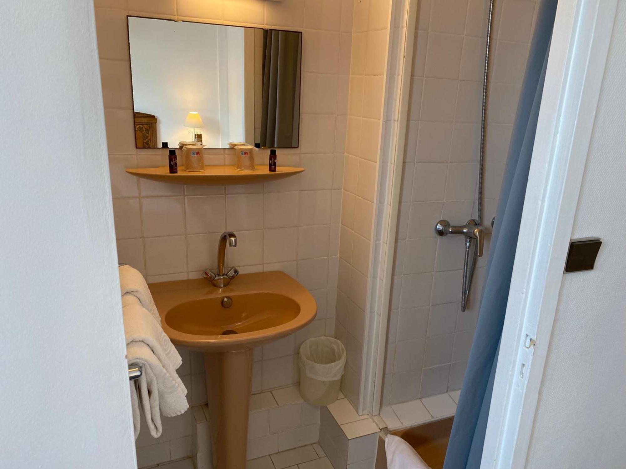 Hotel Restaurant L'Annexe Saint-Valery-en-Caux Eksteriør bilde